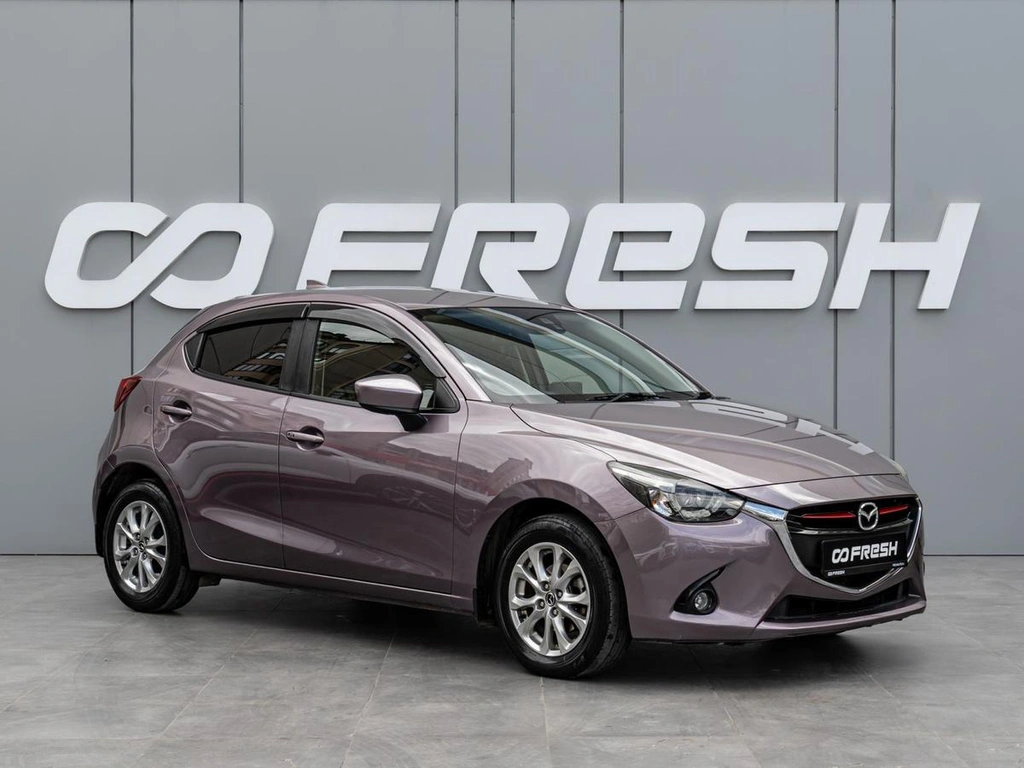 Хетчбэк Mazda Demio 2016 года, 955000 рублей, Краснодар