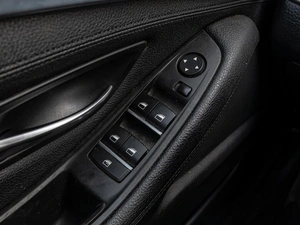 Седан BMW 5 серия 2012 года, 1999000 рублей, Краснодар