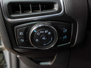 Седан Ford Focus 2012 года, 829000 рублей, Воронеж