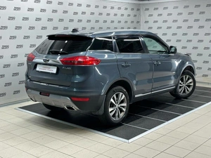 Внедорожник Geely Atlas 2019 года, 1850000 рублей, Красноярск
