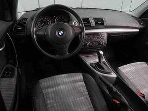 Хетчбэк BMW 1 серия 2006 года, 769000 рублей, Воронеж