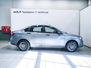 Седан ВАЗ (LADA) Vesta 2017 года, 690000 рублей, Красноярск