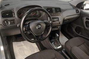 Седан Volkswagen Polo 2018 года, 1309000 рублей, Челябинск