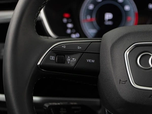 Внедорожник Audi Q3 2025 года, 4949050 рублей, Москва