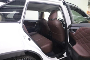 Внедорожник Toyota RAV4 2020 года, 2999999 рублей, Брянск