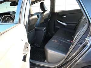Лифтбек Toyota Prius 2011 года, 949000 рублей, Кирилловка