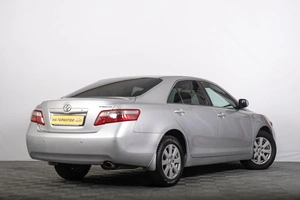 Седан Toyota Camry 2008 года, 1259000 рублей, Томск