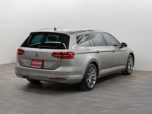 Универсал Volkswagen Passat 2016 года, 1750000 рублей, Красноярск