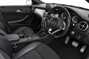 Седан Mercedes-benz CLA-класс 2015 года, 1699000 рублей, Челябинск