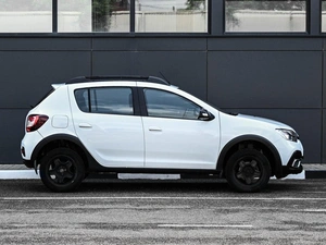 Хетчбэк Renault Sandero Stepway 2019 года, 1029000 рублей, Кирилловка