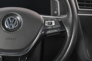 Внедорожник Volkswagen Tiguan 2019 года, 2699000 рублей, Кемерово