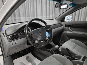 Седан Chevrolet Lacetti 2011 года, 429000 рублей, Красноярск