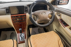 Седан Toyota Corolla 2000 года, 649000 рублей, Барнаул