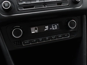 Седан Volkswagen Polo 2015 года, 960000 рублей, Краснодар