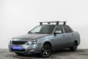 Седан ВАЗ (LADA) Priora 2011 года, 349000 рублей, Сургут