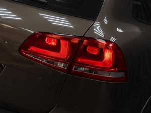 Внедорожник Volkswagen Touareg 2012 года, 2099000 рублей, Тюмень