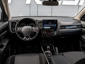 Внедорожник Mitsubishi Outlander 2019 года, 1840000 рублей, Краснодар