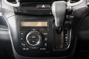 Минивэн Suzuki Solio 2015 года, 969000 рублей, Пермь