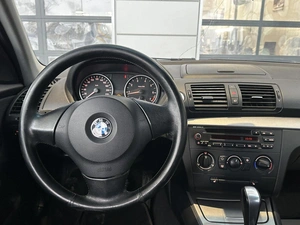 Хетчбэк BMW 1 серия 2010 года, 730000 рублей, Уфа