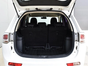 Внедорожник Mitsubishi Outlander 2014 года, 1550000 рублей, Краснодар