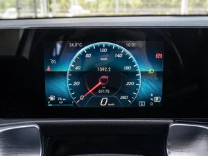 Внедорожник Mercedes-benz GLB-класс 2021 года, 3820000 рублей, Краснодар