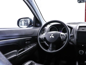 Внедорожник Mitsubishi ASX 2011 года, 990000 рублей, Красноярск