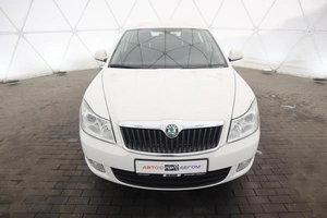 Хэтчбек Skoda Octavia 2012 года, 985000 рублей, Орёл