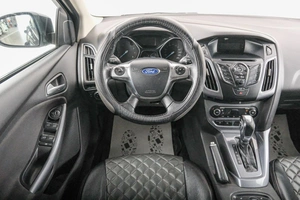 Хетчбэк Ford Focus 2012 года, 749000 рублей, Красноярск