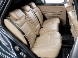 Внедорожник Mercedes-benz M-класс 2011 года, 2039000 рублей, Тюмень