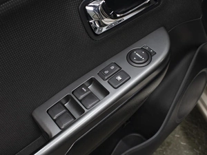 Седан Kia Rio 2013 года, 890000 рублей, Омск