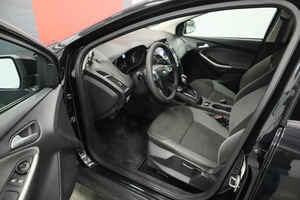 Седан Ford Focus 2012 года, 1010000 рублей, Курск