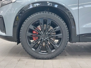 Внедорожник Geely Tugella 2023 года, 2950000 рублей, Барнаул