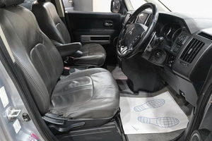 Минивэн Mitsubishi Delica D5 2013 года, 2319000 рублей, Новокузнецк