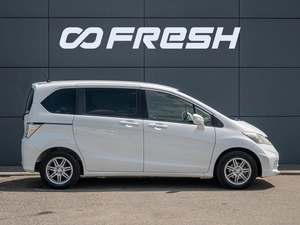 Минивэн Honda Freed 2013 года, 1235000 рублей, Краснодар