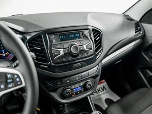 Универсал ВАЗ (LADA) Vesta 2019 года, 900000 рублей, Красноярск