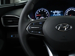 Внедорожник Hyundai Santa Fe 2021 года, 3324444 рублей, Москва