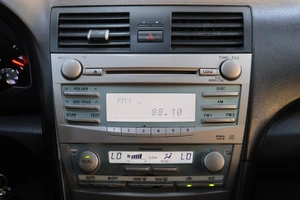 Седан Toyota Camry 2006 года, 1199000 рублей, Омск