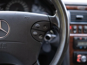 Седан Mercedes-benz E-класс 2002 года, 739000 рублей, Большой Сочи