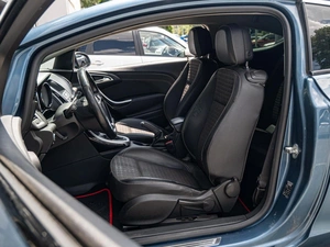 Хетчбэк Opel Astra GTC 2013 года, 850000 рублей, Краснодар