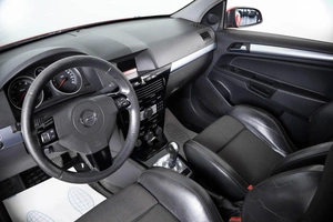 Хетчбэк Opel Astra 2008 года, 409000 рублей, Пермь