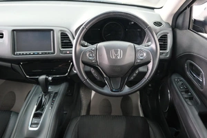 Внедорожник Honda Vezel 2020 года, 2299000 рублей, Омск