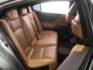 Седан Lexus ES 2020 года, 4029000 рублей, Тюмень