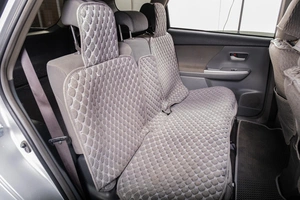 Универсал Toyota Prius Alpha 2012 года, 1069000 рублей, Томск