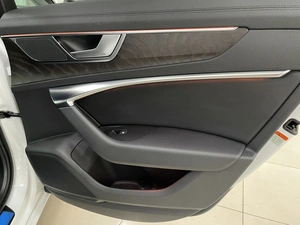 Универсал Audi A6 2019 года, 4347000 рублей, Солонцы