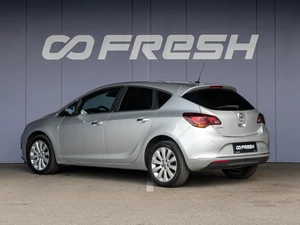 Хетчбэк Opel Astra 2012 года, 895000 рублей, Краснодар