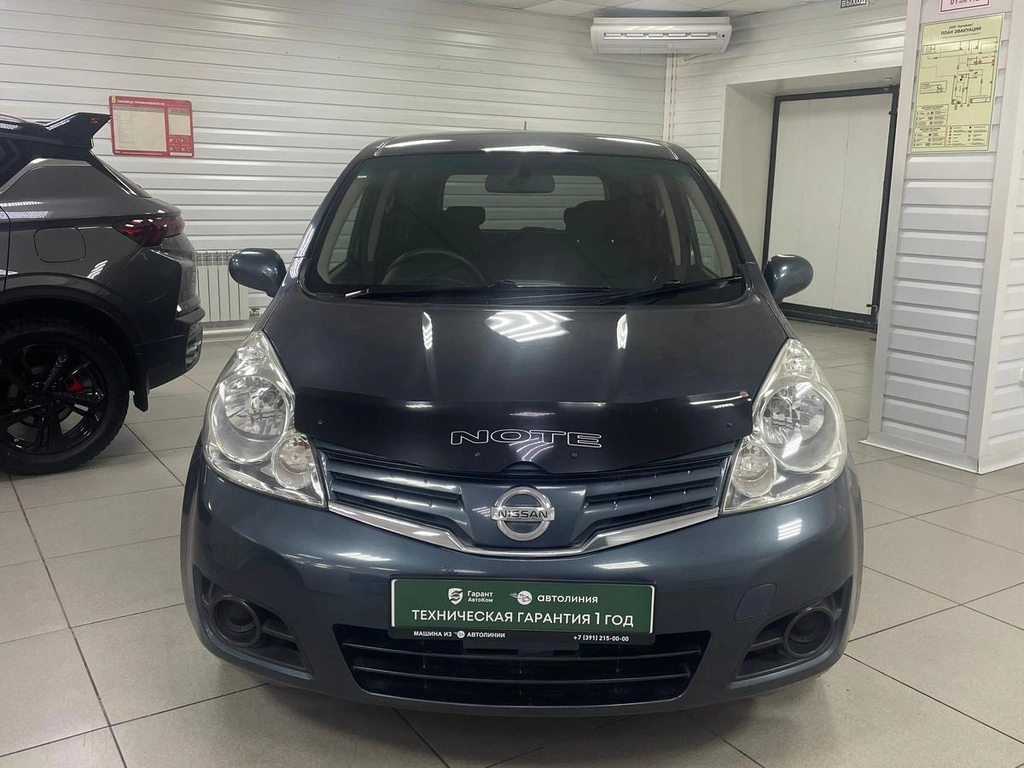 Хетчбэк Nissan Note 2011 года, 599000 рублей, Ачинск