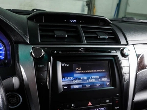 Седан Toyota Camry 2016 года, 1944000 рублей, Воронеж