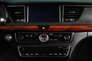 Седан Kia K7 2016 года, 2089000 рублей, Сургут