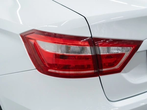 Седан ВАЗ (LADA) Vesta 2021 года, 1075000 рублей, Красноярск