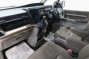 Минивэн Honda Stepwgn 2019 года, 2019000 рублей, Новокузнецк